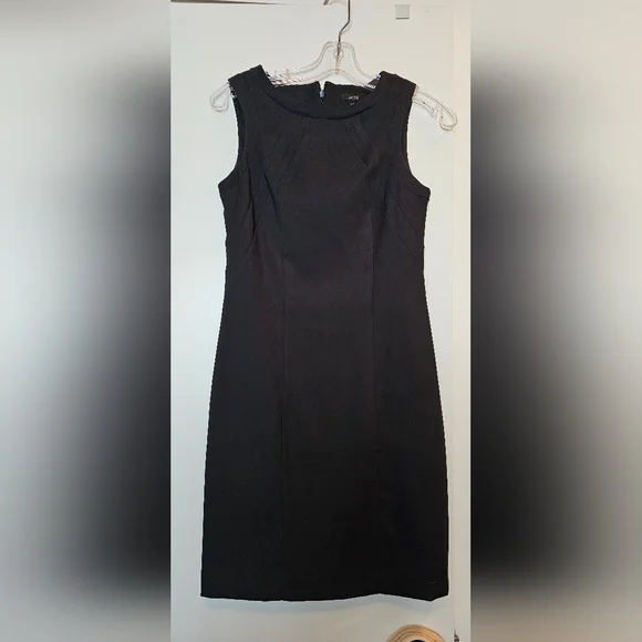 Dress - Picture 1 of 4